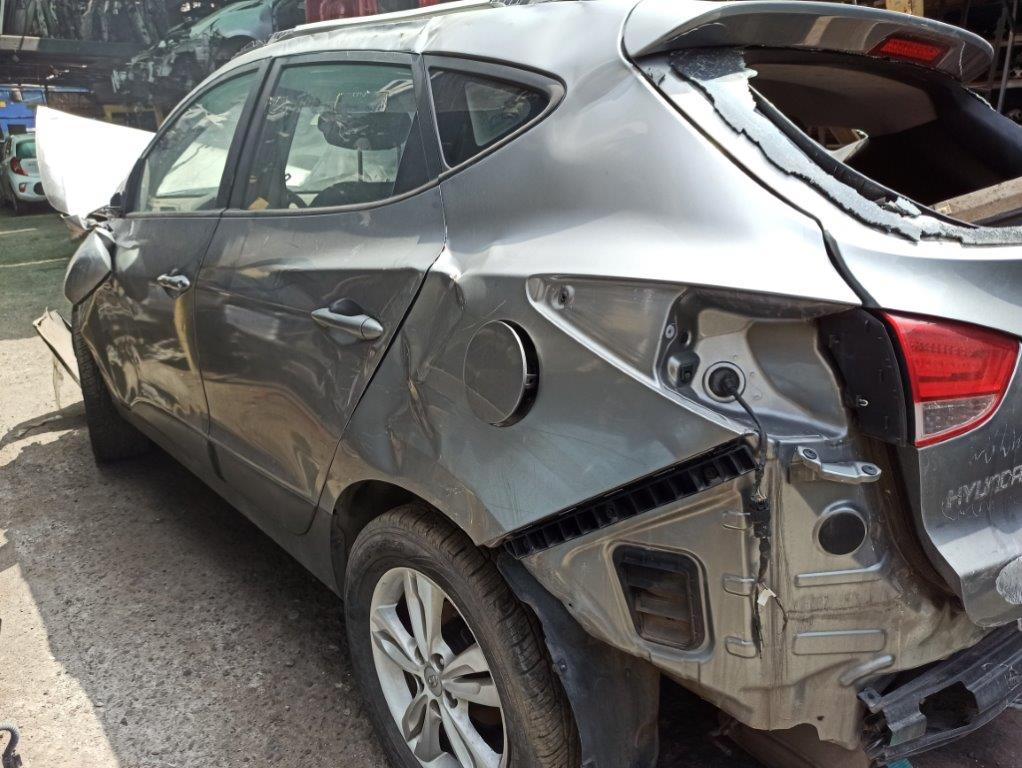  Hyundai TUCSON 2010    EN DESARME